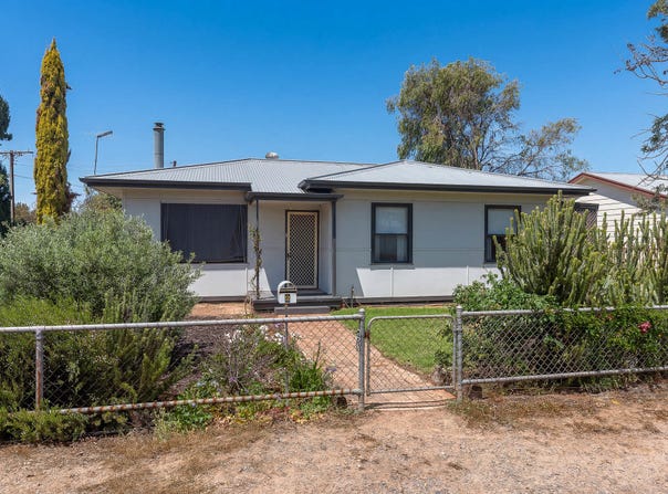2 Peart Crescent, Murray Bridge, SA 5253