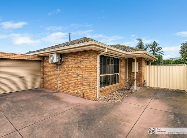 2/35 Taegtow Way, Altona Meadows, Vic 3028