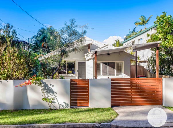 30 Lower Brighton Terrace, Sandgate, Qld 4017