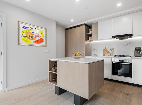 306/999 Whitehorse Road, Box Hill, Vic 3128