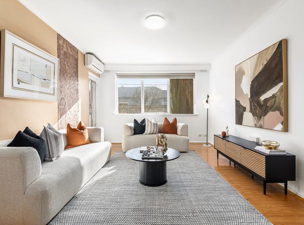 2/23 Paddington Road, Hughesdale, Vic 3166