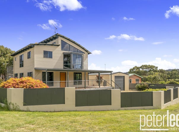1 Muirs Place, Coles Bay, Tas 7215