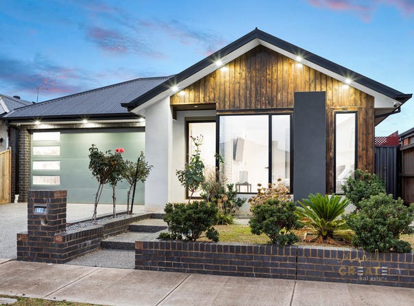 18 Marlee Drive, Deanside, Vic 3336