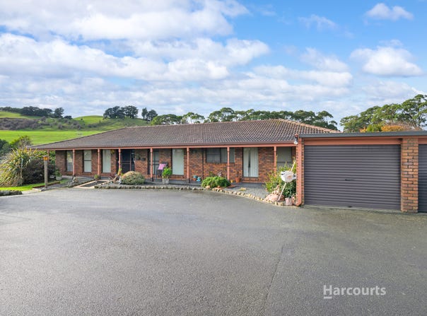 12 Table Cape Road, Wynyard, Tas 7325