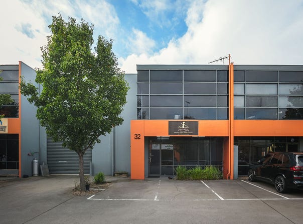 Unit 32, 94-102 Keys Road, Cheltenham, Vic 3192
