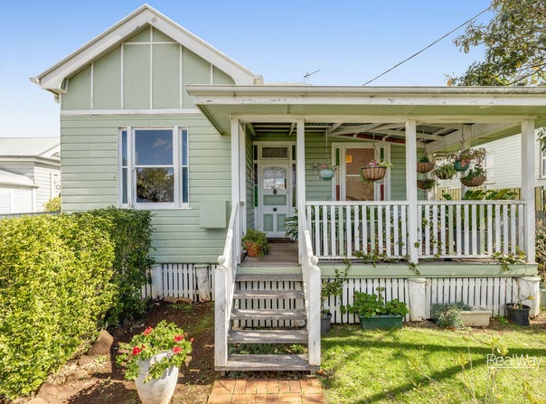 159 West Street, Newtown, Qld 4350