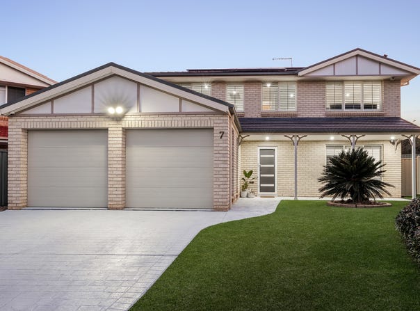 7 Finch Place, Glenwood, NSW 2768