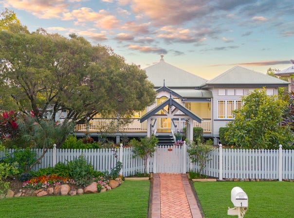 1 Glebe Place, Kirwan, Qld 4817