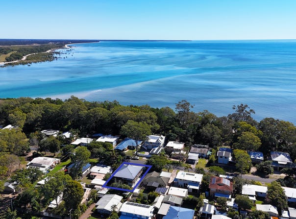 37 Kingfisher Parade, Toogoom, Qld 4655