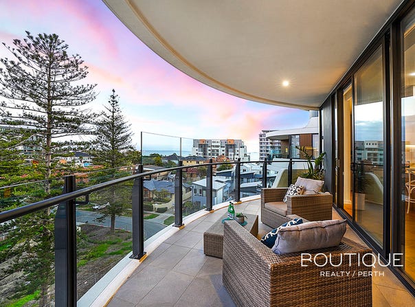 409/10 Nautilus Crescent, Scarborough, WA 6019