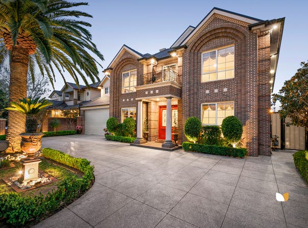102 Bradshaw Street, Essendon, Vic 3040