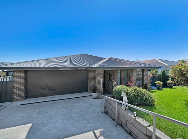 48 Prior Circuit, West Kempsey, NSW 2440