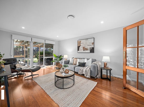 24 Cazaly Close, Holt, ACT 2615
