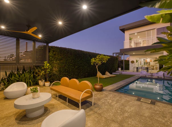 3B Andrea Avenue, Broadbeach Waters, Qld 4218