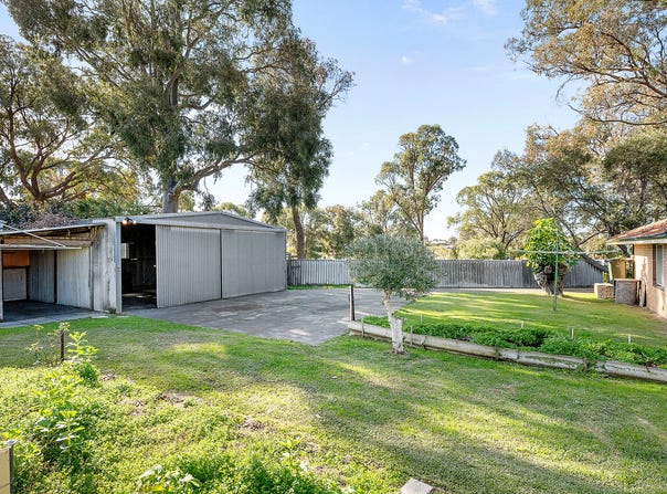9 Burroughs Road, Karrinyup, WA 6018
