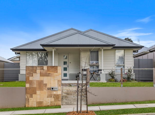 124 Triton Boulevard, North Rothbury, NSW 2335