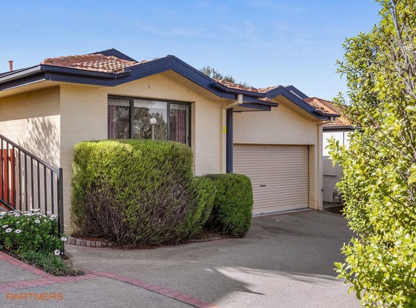3/6 Burrumarra Avenue, Ngunnawal, ACT 2913