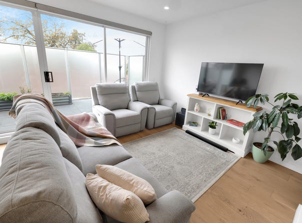203/3 Heatherbrae Avenue East, Ringwood, Vic 3134