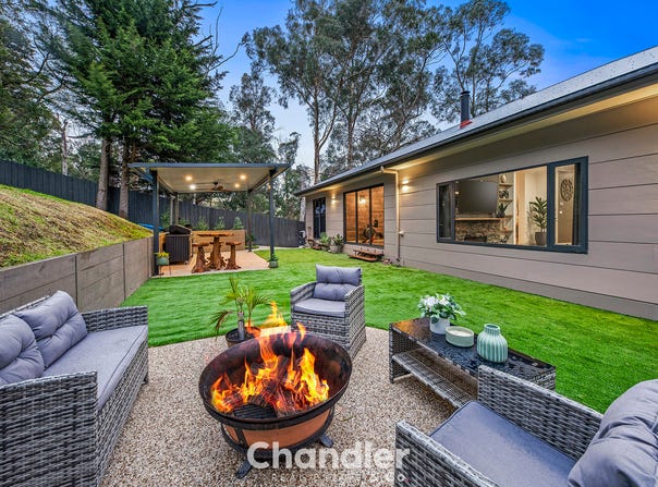 157 Belgrave-Gembrook Road, Selby, Vic 3159