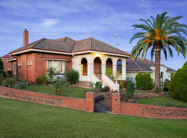 708 Forrest Hill Avenue, Albury, NSW 2640