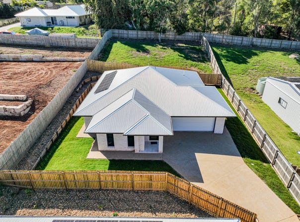 2/7 Lakeside Drive, Taroomball, Qld 4703