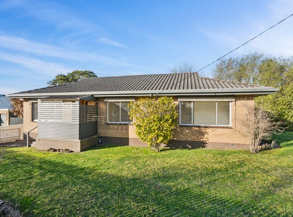 11B Walls Street, Camperdown, Vic 3260
