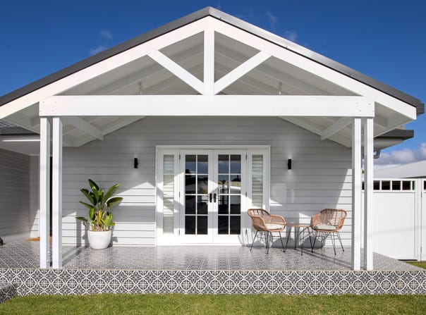 106 Burleigh Street, Burleigh Waters, Qld 4220