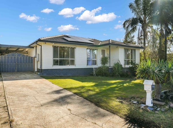 42 Goldingham Street, Tenambit, NSW 2323