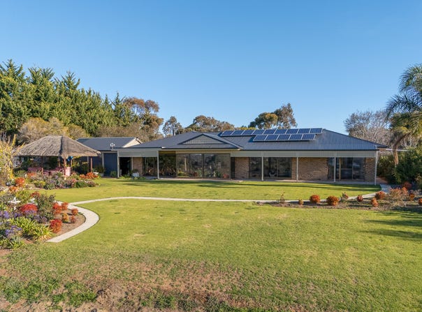 54 Lookout Drive, Murray Bridge, SA 5253