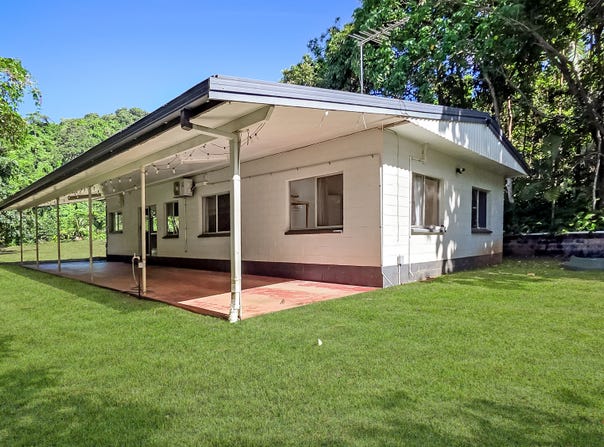 38 Cutten Street, Bingil Bay, Qld 4852