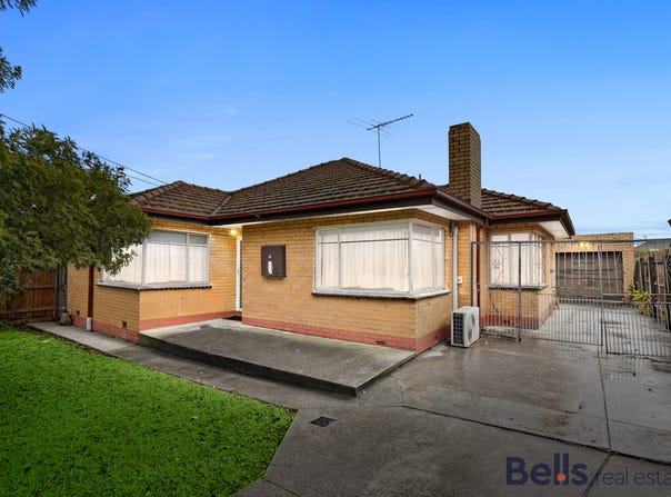 10 Moira Street, Sunshine, Vic 3020