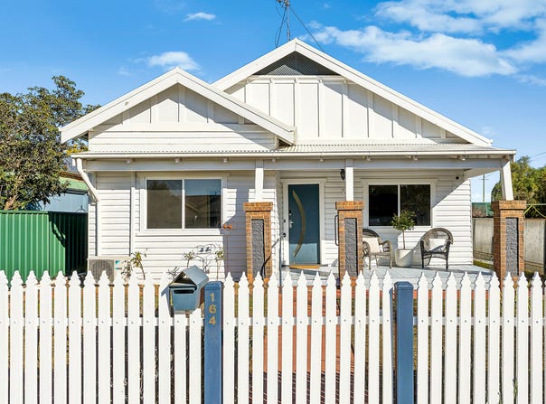 164 Crowley Street, Temora, NSW 2666
