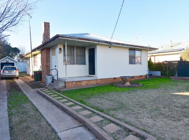 4 Clive Street, Wellington, NSW 2820
