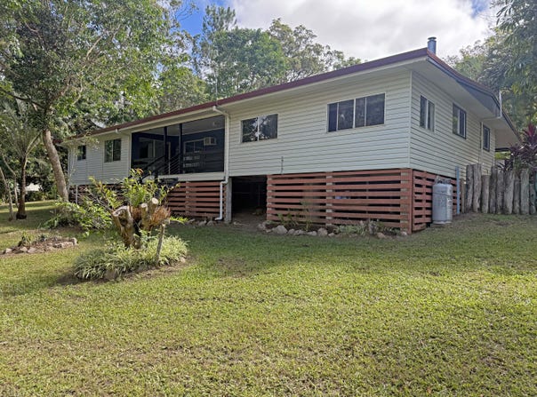 3 Anderton Street, Carrington, Qld 4883