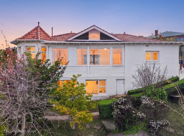 1 Roberts Street, West Hobart, Tas 7000
