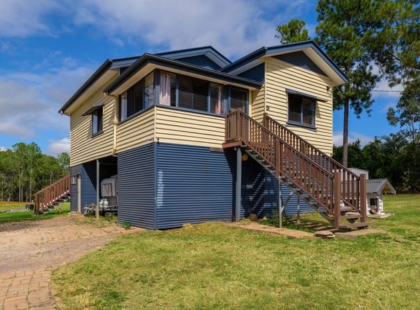 12 Astra Road, Glenwood, Qld 4570