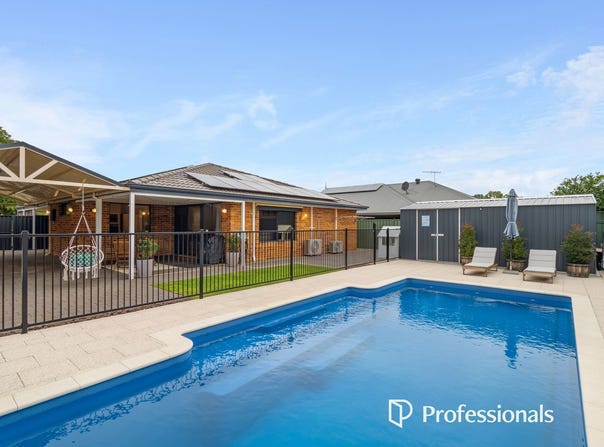 49 Bruce Road, Wattle Grove, WA 6107