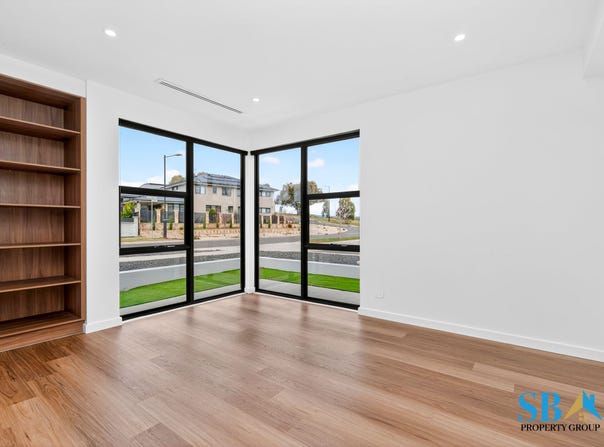 30 Pat Lovell Crescent, Whitlam, ACT 2611