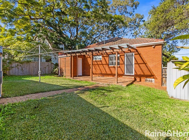 30 Martin Street, Roselands, NSW 2196