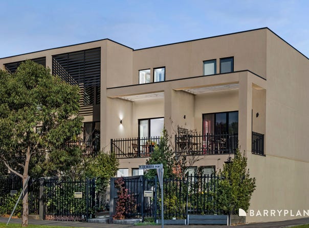 81 Ulmara Pkwy, Maidstone, Vic 3012