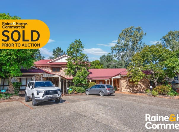 6 Main Street, Samford Village, Qld 4520