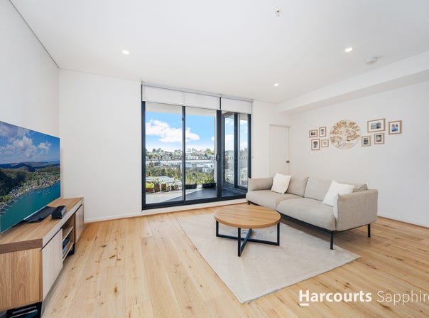 521/100 Fairway Drive, Norwest, NSW 2153