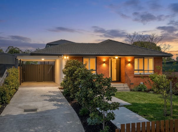 1/6 Scotsburn Way, Endeavour Hills, Vic 3802