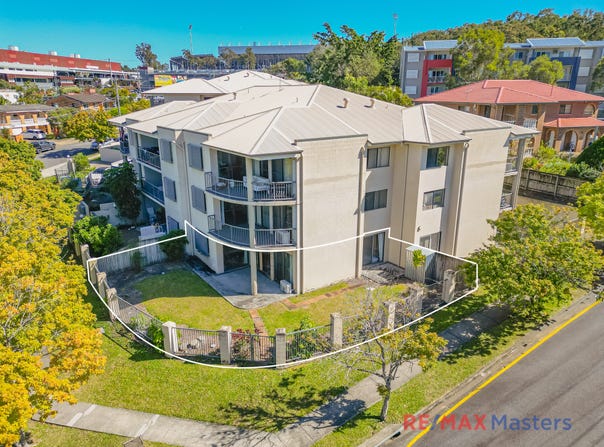 2/6 Omeo street, MacGregor, Qld 4109