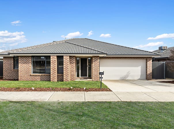 52 Daly Drive, Lucas, Vic 3350
