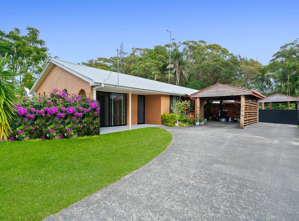 66 Blundell Boulevard, Tweed Heads South, NSW 2486