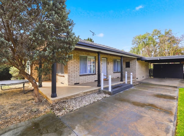 2 South Maddingley Road, Maddingley, Vic 3340