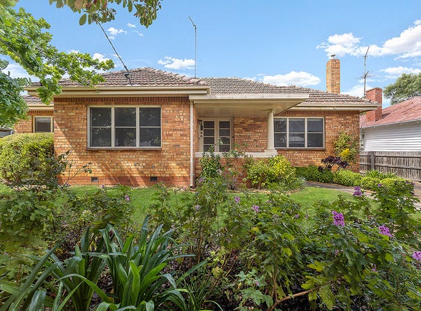 30 Collins Street, Hamilton, Vic 3300