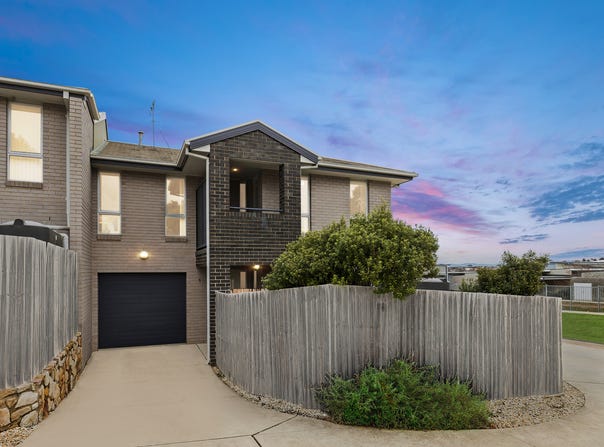 1/21 Muriel Stewart Circuit, Bonner, ACT 2914