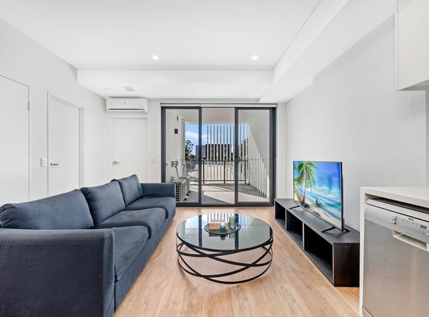 103/114 Northcote Road, Greenacre, NSW 2190